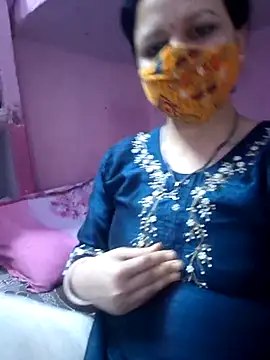 Snapshot of bobbyronak chatting on March 6, 2025, 10:09 am bobbyronak online show from March 6, 2025, 10:09 am