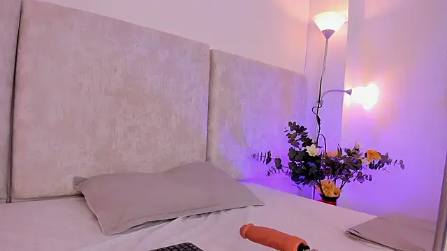 Snapshot of Astorath_angel_ chatting on February 3, 2026, 11:48 am Astorath angel online show from February 3, 2026, 11:48 am