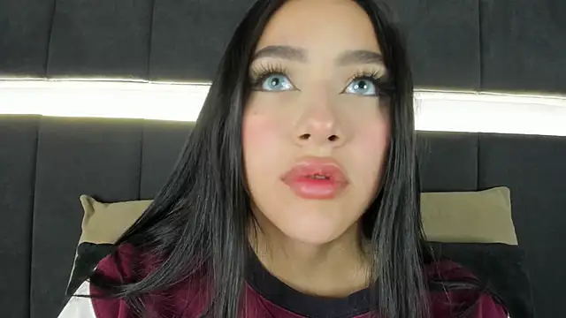 nicolle pierce online show from September 29, 2025, 2:33 pm