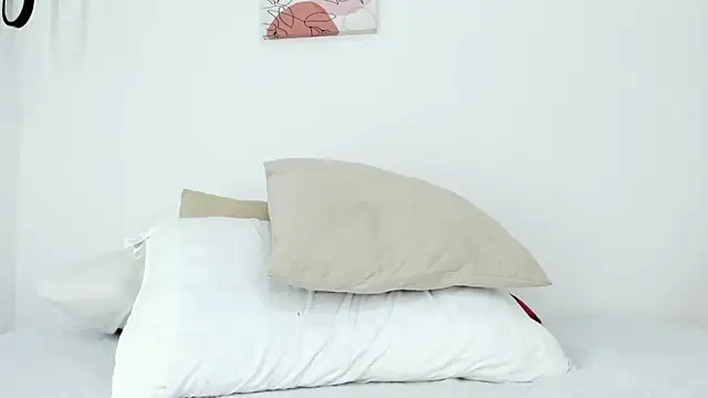 samantha  fairy online show from January 4, 2025, 4:22 pm