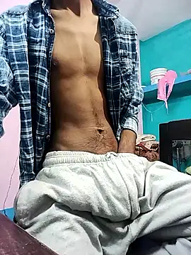 Snapshot of Afgref5335 chatting on December 15, 2025, 5:39 pm Afgref5335 online show from December 15, 2025, 5:39 pm