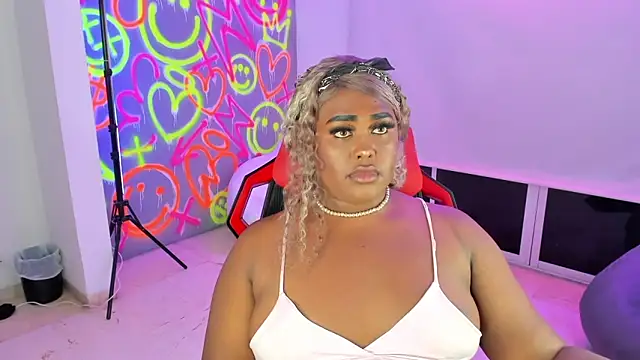 Snapshot of GEANNAROSE chatting on January 15, 2025, 7:05 am GEANNAROSE online show from January 15, 2025, 7:05 am