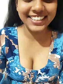 Snapshot of Rosy-Sharma chatting on January 24, 2025, 9:49 am Rosy-Sharma online show from January 24, 2025, 9:49 am