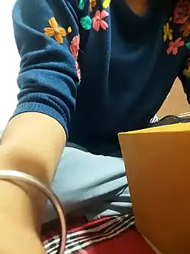 Snapshot of Rosy-Sharma chatting on February 28, 2025, 12:42 pm Rosy-Sharma online show from February 28, 2025, 12:42 pm