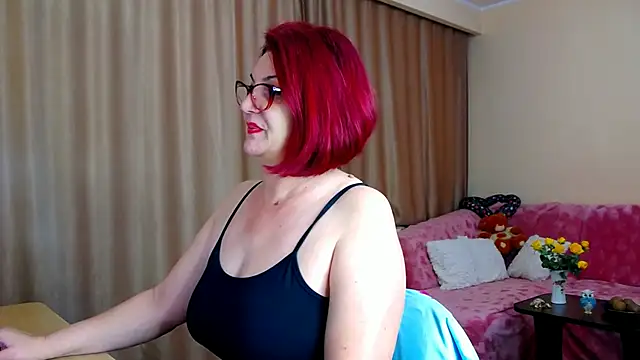 EdithCharm online show from November 24, 2025, 3:56 pm