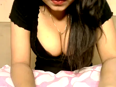 Snapshot of Sanjana_Gupta chatting on April 8, 2026, 6:57 am Sanjana Gupta online show from April 8, 2026, 6:57 am