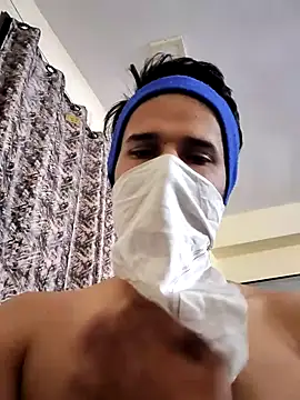 davidss57400 online show from November 18, 2025, 6:01 pm