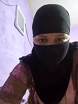 Sirinsx online show from February 25, 2025, 8:41 pm