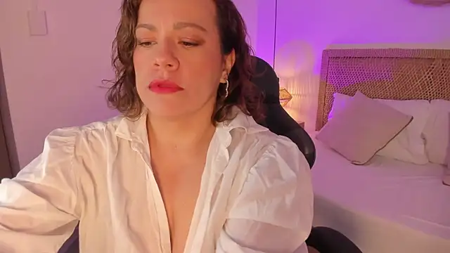 Snapshot of gipsela_gomez chatting on June 20, 2026, 7:16 pm gipsela gomez online show from June 20, 2026, 7:16 pm