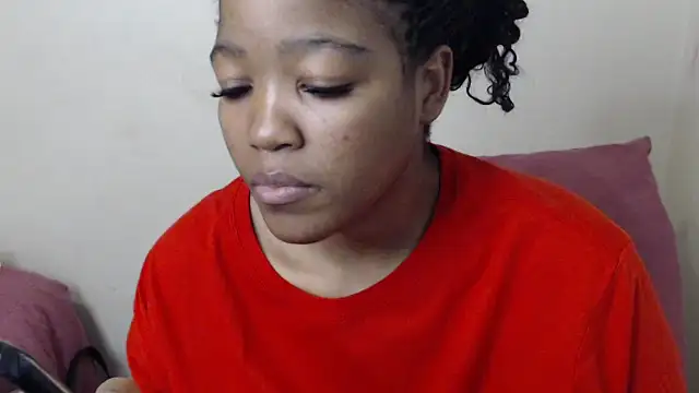 Snapshot of Busty-Londie chatting on September 14, 2025, 7:24 pm Busty-Londie online show from September 14, 2025, 7:24 pm