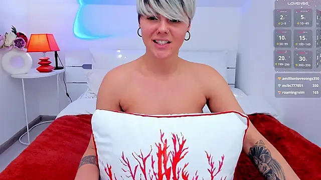 Snapshot of Lady_AliBi chatting on March 1, 2025, 6:43 pm Lady AliBi online show from March 1, 2025, 6:43 pm