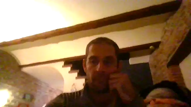 Vespa Crabo online show from February 10, 2026, 8:35 pm