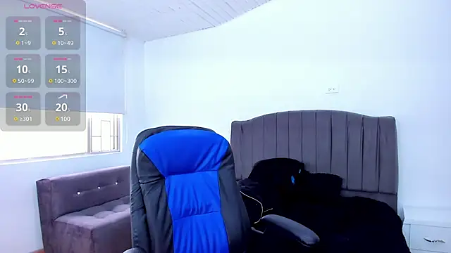 Snapshot of anne_parker chatting on February 11, 2025, 1:51 pm anne parker online show from February 11, 2025, 1:51 pm