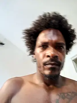 Snapshot of pikolo97 chatting on October 31, 2025, 11:22 am pikolo97 online show from October 31, 2025, 11:22 am