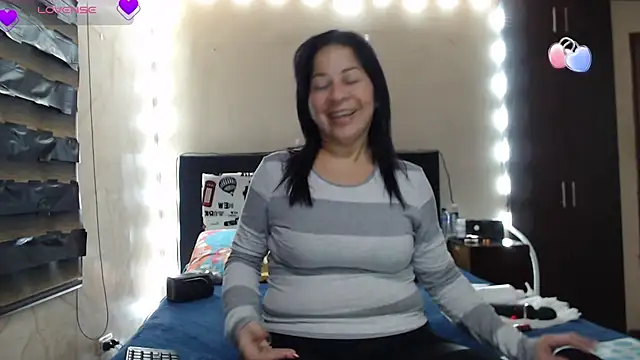 Rachell 111 online show from March 12, 2025, 12:42 am