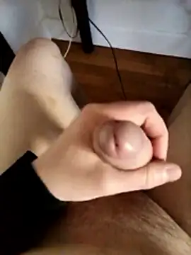 lovedoggy03 online show from March 25, 2026, 5:41 pm