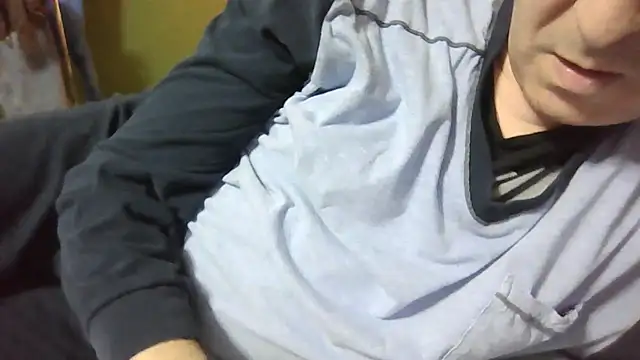 brtbrlss online show from November 15, 2025, 6:04 pm