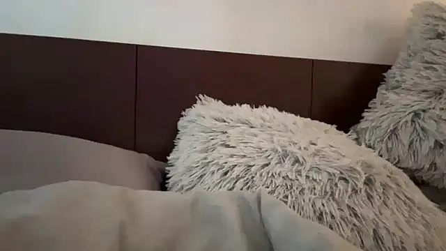 yorkshiregal online show from December 7, 2024, 8:11 am