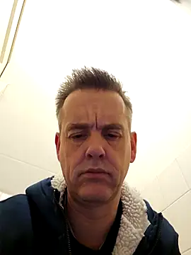 Hectorthyssen1 online show from January 12, 2025, 9:29 pm