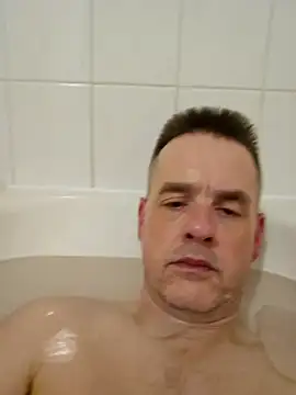 Hectorthyssen1 online show from January 29, 2025, 7:32 pm