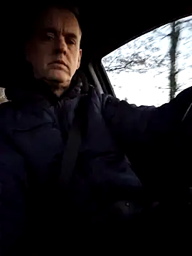 Hectorthyssen1 online show from November 26, 2025, 3:57 pm