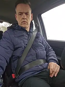 Hectorthyssen1 online show from April 2, 2026, 3:20 pm