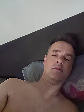 Snapshot of Hectorthyssen1 chatting on July 16, 2026, 7:47 am Hectorthyssen1 online show from July 16, 2026, 7:47 am