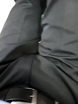 crrazy boy1  online show from December 5, 2025, 4:58 pm