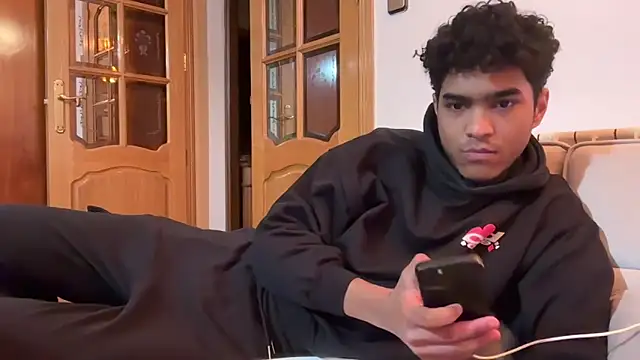 Ryan-hot online show from December 20, 2025, 8:05 pm