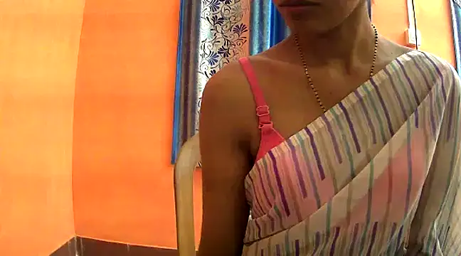 sexy janu25 online show from March 11, 2025, 1:23 pm