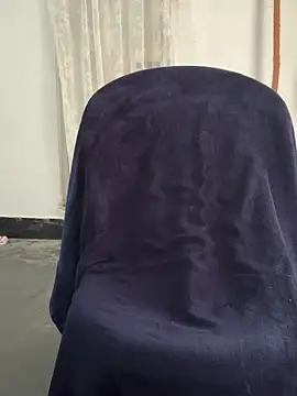 mikemacluffy online show from September 21, 2025, 7:54 am