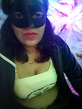 Inaya Mishra online show from January 12, 2025, 6:16 pm