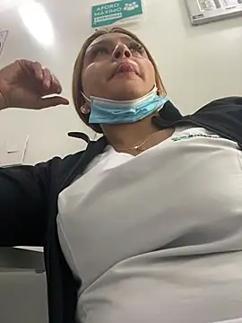 Keittly  online show from January 2, 2025, 4:02 pm