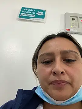 Keittly  online show from November 5, 2025, 7:25 pm