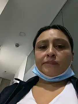 Keittly  online show from November 13, 2025, 2:54 am