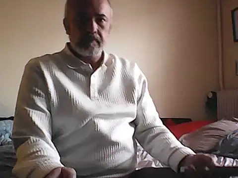 Snapshot of GayPourToi chatting on February 18, 2025, 11:00 am GayPourToi online show from February 18, 2025, 11:00 am