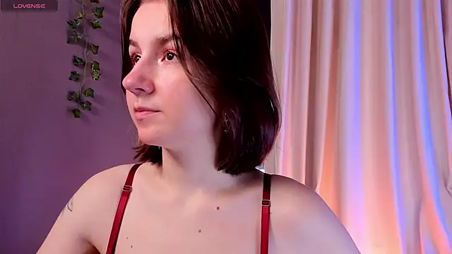 Snapshot of mind_game chatting on January 19, 2025, 5:26 am mind game online show from January 19, 2025, 5:26 am