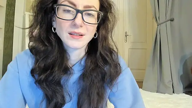 Baby Jewel online show from January 14, 2025, 11:10 am