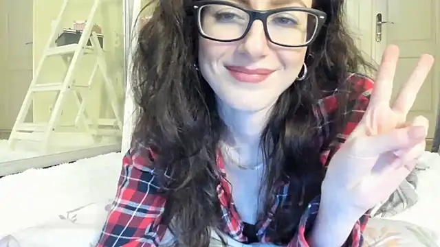 Baby Jewel online show from February 26, 2025, 11:09 am