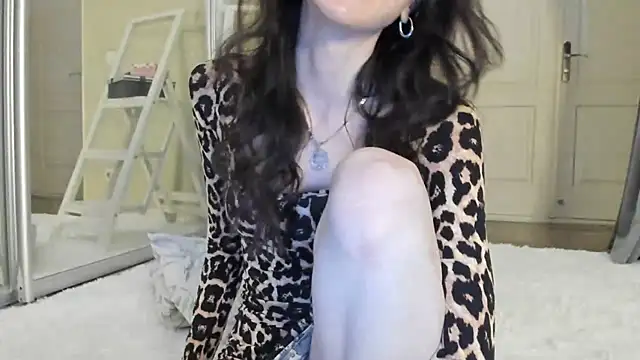 Baby Jewel online show from February 26, 2025, 2:14 pm