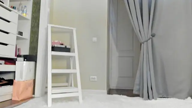 Baby Jewel online show from November 7, 2025, 11:10 am