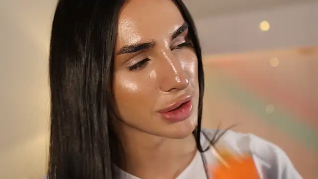 Kim Oberlin  online show from February 2, 2025, 2:45 pm