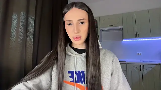 Kim Oberlin  online show from February 24, 2026, 1:09 pm