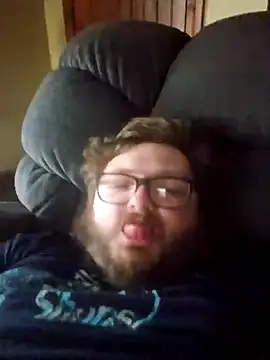 mikesfatdick online show from December 15, 2024, 5:10 pm