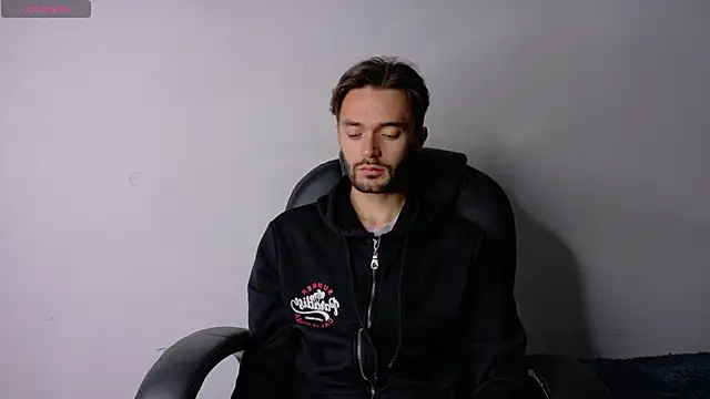 jakemagnus online show from October 16, 2025, 11:22 am