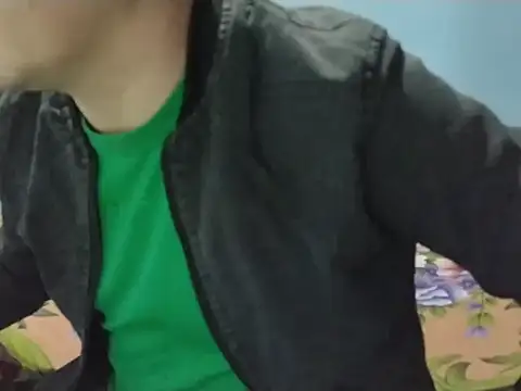 yazforeSolo online show from May 13, 2026, 2:58 pm