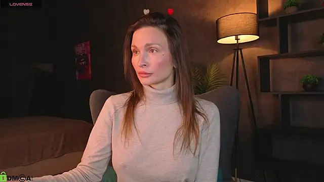 Snapshot of Beatrice_Brice chatting on May 7, 2026, 12:49 am Beatrice Brice online show from May 7, 2026, 12:49 am