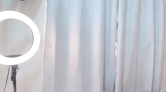 Baby9hot online show from January 25, 2025, 2:14 pm