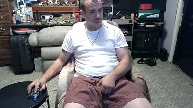 ScubaStevex online show from November 27, 2025, 7:49 pm