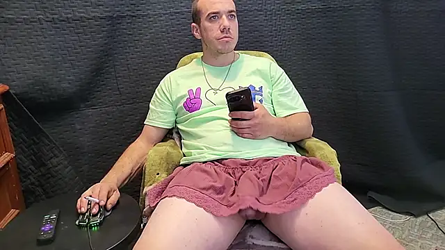 ScubaStevex online show from November 29, 2025, 11:35 am